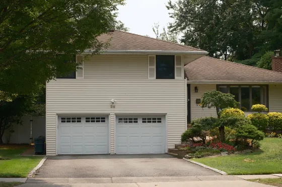 Four-square at 218 E Lane Street, Raleigh